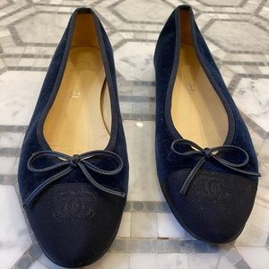 Navy Velvet Chanel Ballet Flat